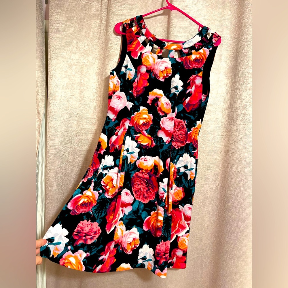 Eliza J floral zip midi dress